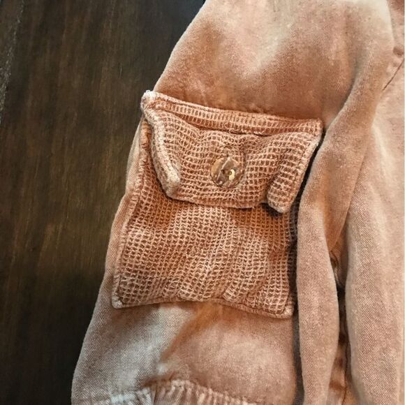 Cropped Shirt by Michael Leu - Picture 2 of 10